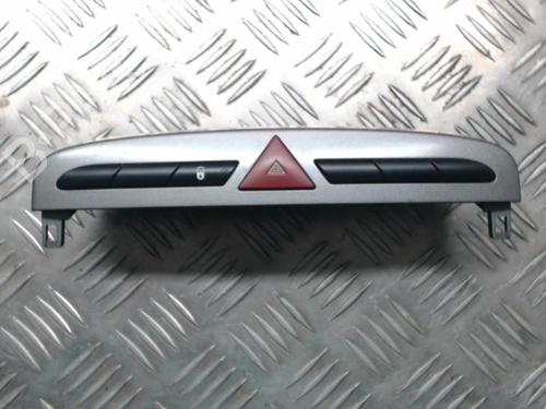 Used Warning switch PEUGEOT 308 I (4A_, 4C_) 1.6 HDi (90 hp) 24252279