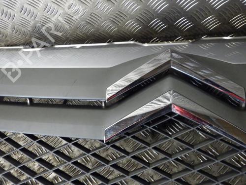 Used Grille CITROËN JUMPER II Van 2.2 HDi 120 (120 hp) 25039781