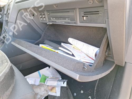 Used Glove box Glove box VW GOLF VII (5G1, BQ1, BE1, BE2) 1.4 TSI (140 hp) 31065017 31065017