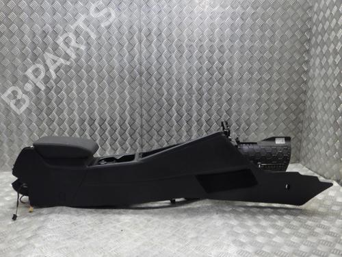 Used Middle console Middle console VW GOLF VIII (CD1, DA1) 2.0 TDI GTD (200 hp) 24251251 24251251
