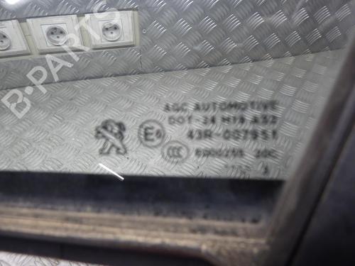 Front left quarter glass PEUGEOT 208 I (CA_, CC_) 1.4 HDi | BP24250717C111