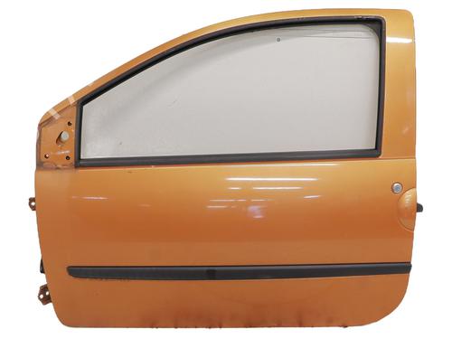 Used Left front door RENAULT TWINGO II (CN0_) 1.5 dCi (CN0E) (64 hp) 30967810