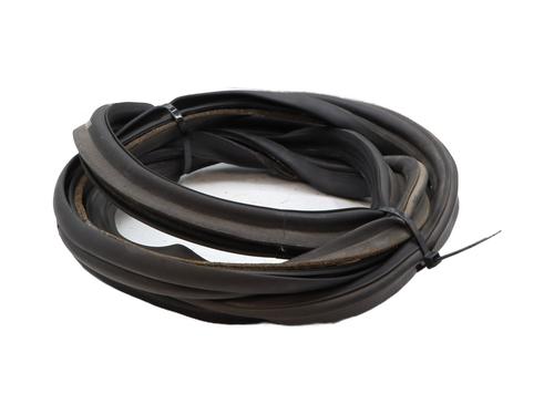 rubber-door-seal-peugeot-206-2l_-2m_-2009-2010-2011-2012-2013-33301330 main image