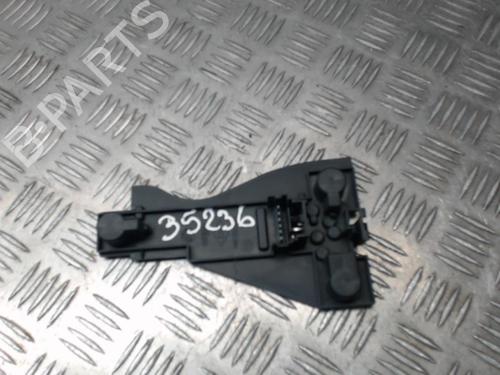 Used Lamp holder RENAULT MEGANE I Coach (DA0/1_) 1.6 e (DA0F) (90 hp) 24249771