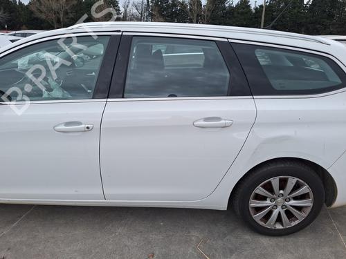 Used Left rear door PEUGEOT 308 SW II (LC_, LJ_, LR_, LX_, L4_) 1.2 THP 110 (110 hp) 31696592