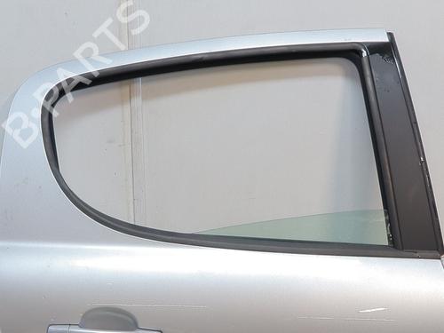 Dør højre bagtil Dør højre bagtil PEUGEOT 207 (WA_, WC_) 1.6 HDi (90 hp) 35767765 35767765