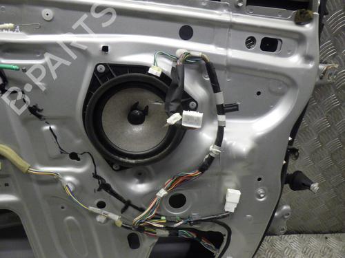 Left front door TOYOTA COROLLA Verso (ZER_, ZZE12_, R1_) 2.0 D-4D (CUR10_, CUR10R) | BP24246746C2 