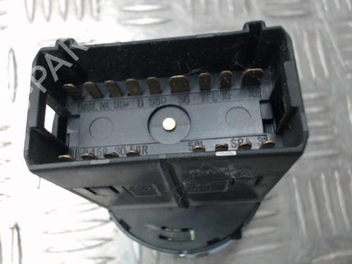 Used Headlight switch Headlight switch VW NEW BEETLE (9C1, 1C1) 1.9 TDI (90 hp) 24252864 24252864