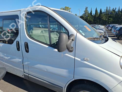 Used Right front door RENAULT TRAFIC II Bus (JL) 2.0 dCi 90 (JL00, JL01, JL0H, JL0M, JL0P, JL0S) (90 hp) 30709534