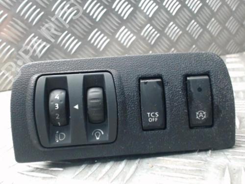 Used Headlight switch Headlight switch RENAULT SCÉNIC III (JZ0/1_) 1.5 dCi (110 hp) 34556069 34556069