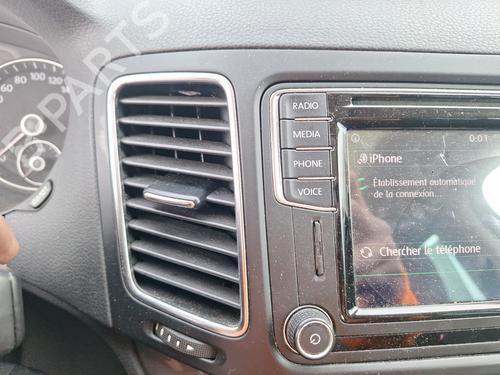Used Air vent VW SHARAN (7N1, 7N2) 2.0 TDI (150 hp) 31678848