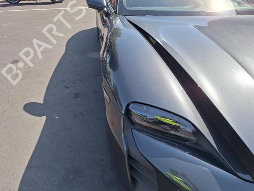 right-front-fenders-porsche-taycan-sport-turismo-y1c-2021-37739903 main image