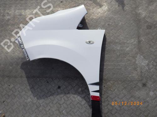 Used Left front fenders NISSAN NV200 Van 1.5 dCi 110 (M20, M20N, M20M) (110 hp) 30131699