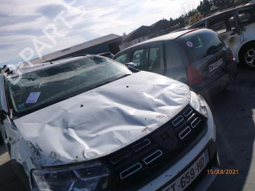 Rear fog light DACIA SANDERO II 1.0 TCe 100 (B8ML) | BP24250826C37  - Image 9