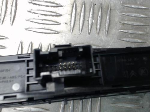 Used Warning switch Warning switch PEUGEOT 308 I (4A_, 4C_) 1.6 HDi (109 hp) 24252224 24252224