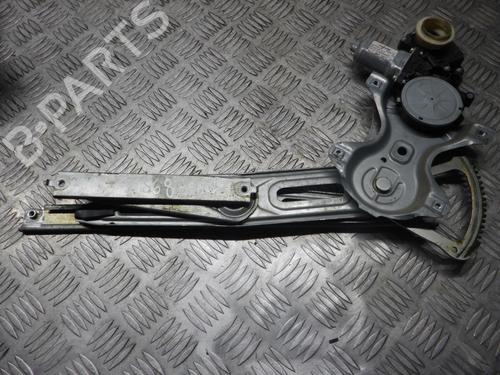 Used Front left window mechanism TOYOTA YARIS (_P9_) 1.0 VVT-i (KSP90_, KSP90R) (69 hp) 24246707