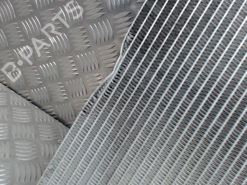Used Water radiator Water radiator 24252672 24252672