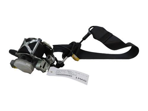 front-right-seatbelt-fiat-panda-312_-319_-2012-37701253 main image