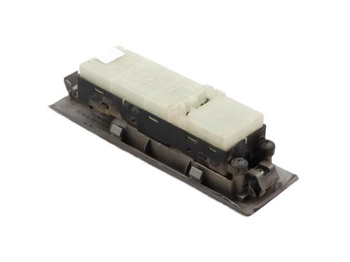 Left front window switch NISSAN NAVARA NP300 (D40) 2.5 dCi 4WD | BP30004422I27