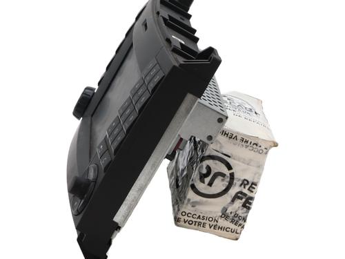 radio-mercedes-benz-vito-van-w447-2014-32750688 main image