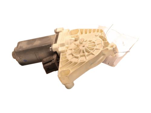 Left front window motor MERCEDES-BENZ A-CLASS (W169) A 200 (169.033, 169.333) | BP24590956E21 