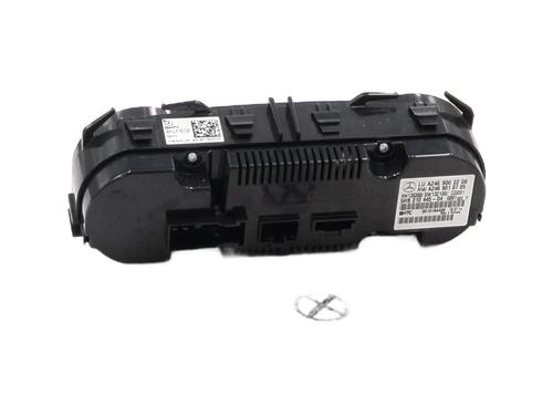 Used Climate control Climate control MERCEDES-BENZ A-CLASS (W176) A 200 (176.043) (156 hp) 29960847 29960847