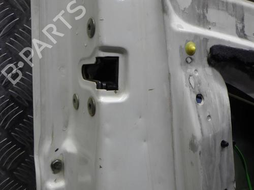 Used Left front door Left front door IVECO DAILY III Platform/Chassis 35 S 11,35 C 11 (A2FC13AA, A6FBU4AB, A2NB14A1, A2ND13A1,... (106 hp) 24246534 24246534