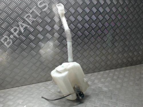 Used Windscreen washer tank RENAULT SCÉNIC II (JM0/1_) 1.9 dCi (JM0G, JM12, JM1G, JM2C) (120 hp) 24247741