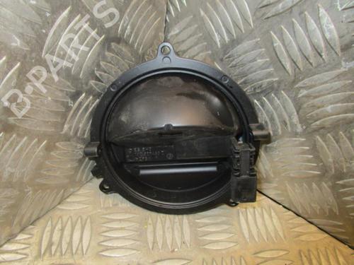 Used Tailgate handle Tailgate handle VW POLO V (6R1, 6C1) 1.2 TSI 16V (90 hp) 24252700 24252700