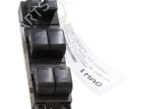 Used Left front window switch NISSAN MURANO I (Z50) 3.5 4x4 (234 hp) 31071629