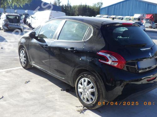 Left headlight PEUGEOT 208 I (CA_, CC_) 1.4 HDi | BP31852368C28 