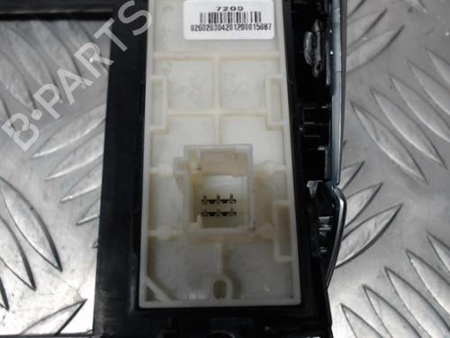 Used Switch Switch PEUGEOT 208 I (CA_, CC_) 1.6 HDi (114 hp) 24249552 24249552