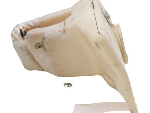 Used Windscreen washer tank Windscreen washer tank 37023101 37023101