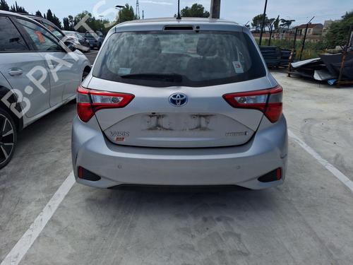 Left taillight TOYOTA YARIS (_P13_) 1.5 Hybrid (NHP130_, NHP130) | BP30176064C34