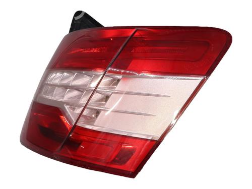 Right taillight CITROËN C5 III (RD_) | BP37587476C35 - Image 2
