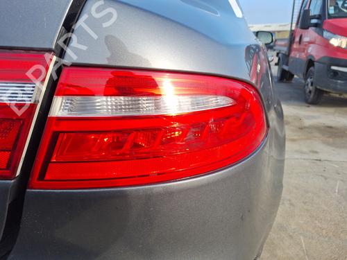 Feu arrière droit JAGUAR XE (X760) 2.0 D (180 hp) 31019727