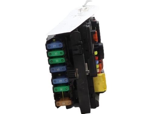 Used Fuse box Fuse box 38924100 38924100