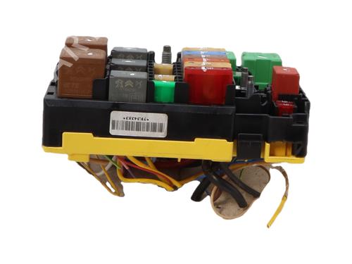 Fuse box OPEL CORSA F (P2JO) 1.2 (68) | BP38608718E1 - Image 4