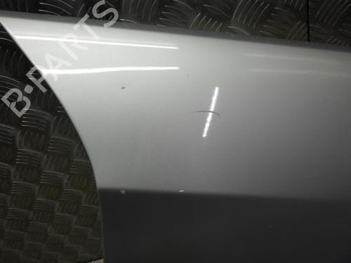 Right front fenders BMW 3 (E90) 320 d | BP24248795C42