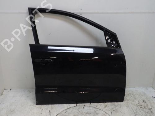 Used Right front door VW POLO V (6R1, 6C1) 1.2 TDI (75 hp) 29480679
