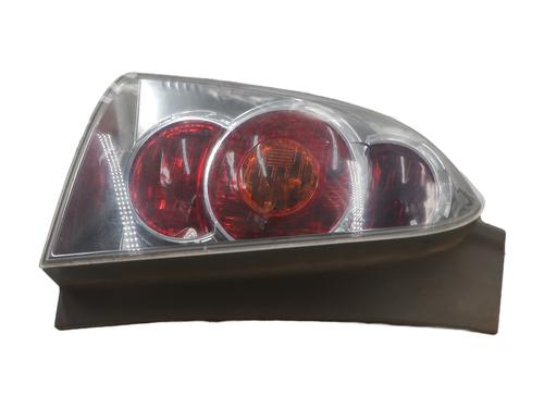 Used Left taillight Left taillight TOYOTA COROLLA Verso (ZER_, ZZE12_, R1_) 2.2 D-4D (AUR10_, AUR10R) (136 hp) 30089300 30089300