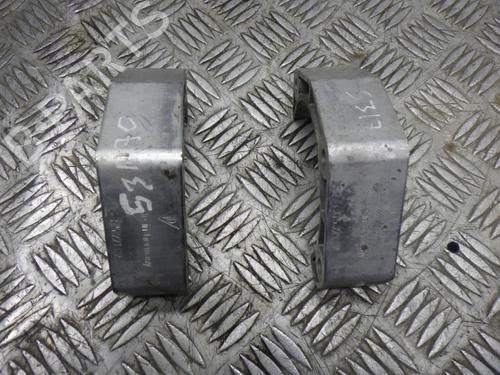 Used Engine mount Engine mount PORSCHE 911 (997) 3.8 Carrera 4S (385 hp) 24247077 24247077