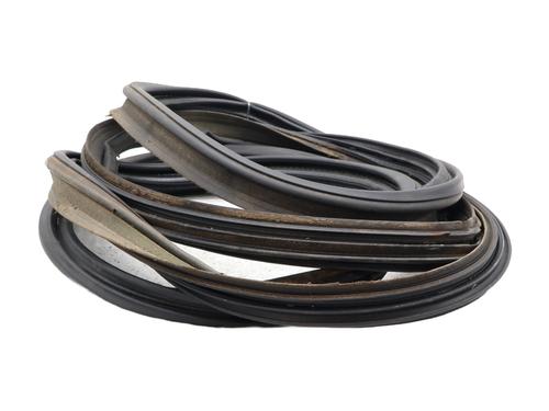 rubber-door-seal-toyota-corolla-_e12_-2001-2002-2003-2004-2005-2006-2007-2008-34531418 main image