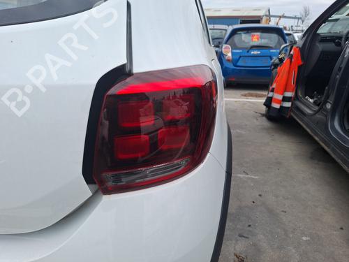 Used Right taillight DACIA SANDERO II TCe 90 (B8M1, B8MA, B8AC) (90 hp) 32689436