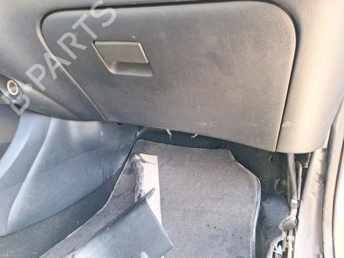 glove-box-nissan-juke-f15-2010-2011-2012-2013-2014-2015-2016-2017-2018-2019-30674497 main image