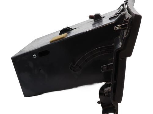 Used Glove box Glove box 32523829 32523829