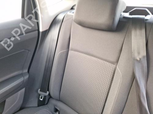 Sikkerhedssele bag højre VW POLO VI (AW1, BZ1, AE1) 1.0 MPi (80 hp) 32739214