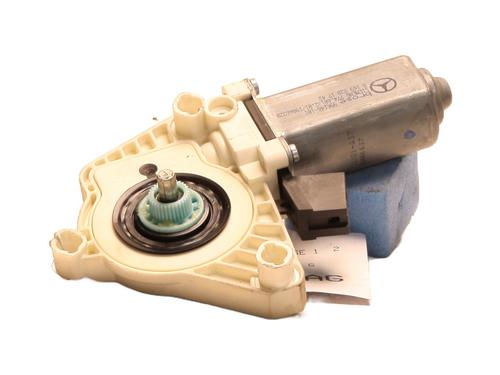 Used Left front window motor Left front window motor MERCEDES-BENZ A-CLASS (W169) A 200 (169.033, 169.333) (136 hp) 24590956 24590956