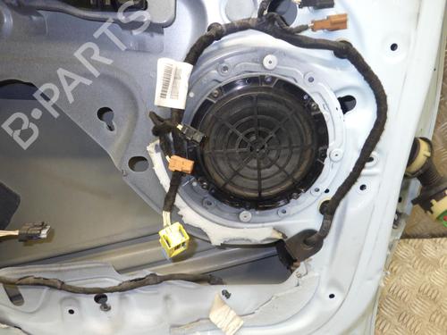 Used Left front door CITROËN C3 II (SC_) 1.6 HDi (92 hp) 24248693