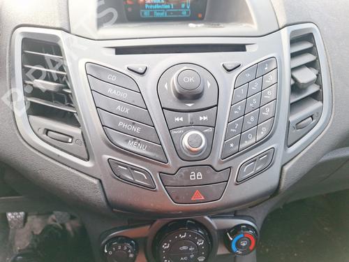 Used Radio FORD FIESTA VI (CB1, CCN) 1.25 (82 hp) 31019693